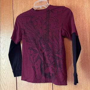Helix boy’s Small cotton blend doublet tee guitar graphic burgundy and black EUC